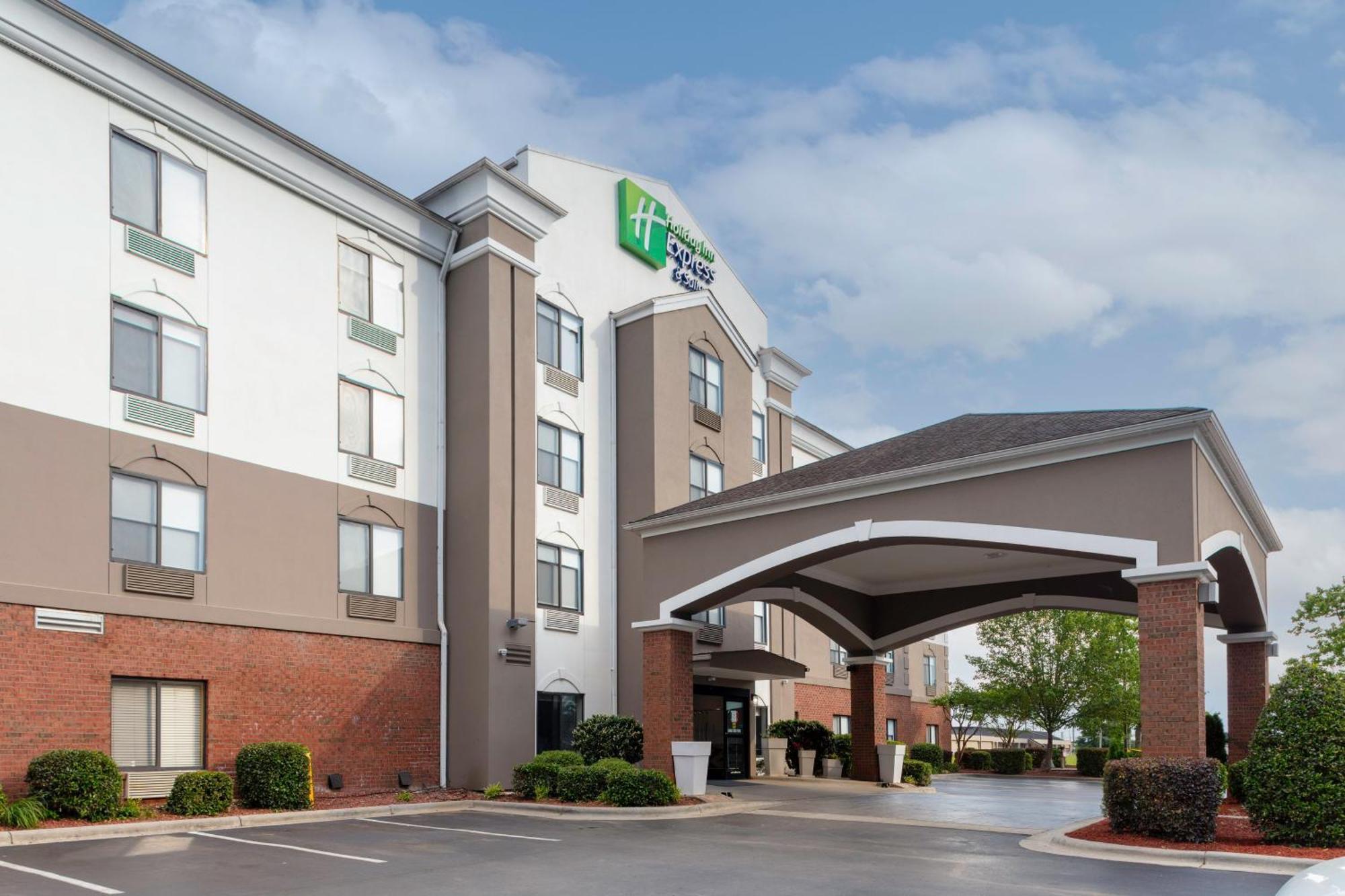 Holiday Inn Express & Suites Roanoke Rapids By Ihg Exterior photo
